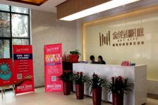 金谷豪庭3室2厅西南