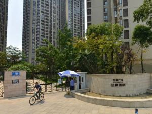 世豪翡丽1室1厅东