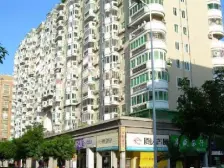 带露台电梯两房 得房率高双面采光 封闭小区人车分流