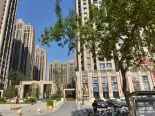 有花园 地下室 远离高架 光线好 无噪音 无个税