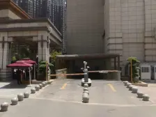 北三环文化路次新小区 电梯双气人车分流 诚心出售