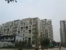 郑东新区 地铁口 全明户型 满五唯一 诚心出售