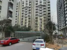 花园路国基路上地铁口精装两房诚心出售看房方便