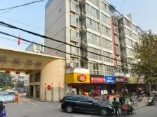 优胜花园 4室1厅 东南