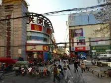 地铁口 国贸2房 全明户型 婚房精装修 拎包入住