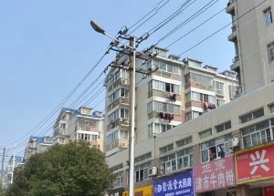 一梯两户板楼,正地铁口。位于长沙很好很OK位置