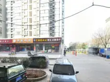 高楼层采光充足 交通便利 近医院 满二 装修好 临地铁