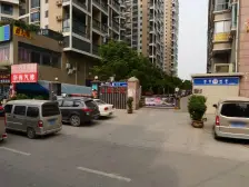 泊郡 毛坯电梯两房 小区出门临熊儿河 环境优美