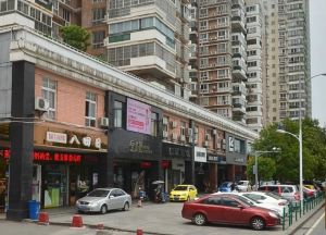 开元路繁华地段带观光阳台视野好拎包入住