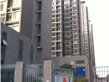 航海广场地铁口 中鼎翡翠晶典 双气 精装朝南 户型方正