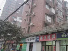 北三环地铁口 文一和47 标间 东风渠滨河公园