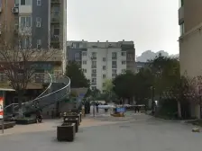 鑫苑物业 采光好,小区环境好,交通便利,