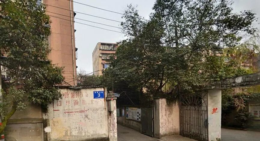 小区相关图