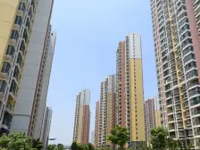 此房户型刚需2房,视野好,采光佳,全南户型