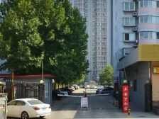 小高顶跃带露台50平带车位地下室双重典