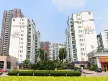 城区地铁洋房 70年产权 次新小区少有毛坯 带露台