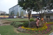 峨眉一晓旁,精装大4房,房东自装拎包入住