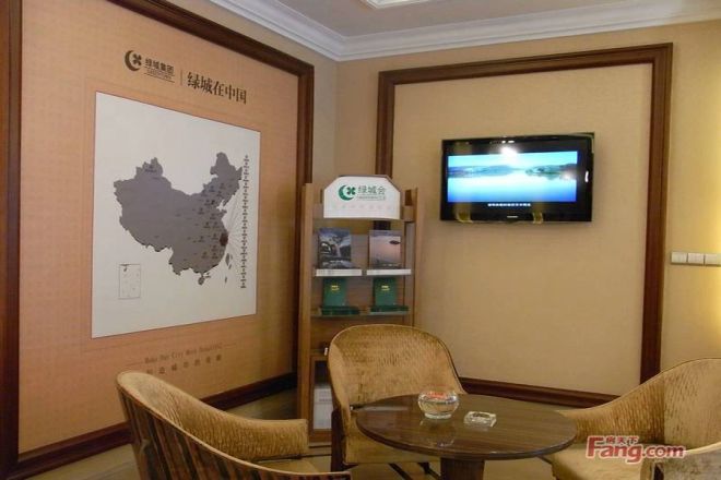 钱王文化广场实景图
