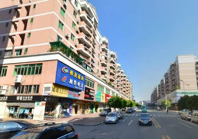 小区相关图