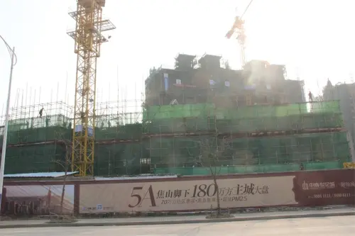 中南世纪城实景图四期望江实景图（2016.1.8）