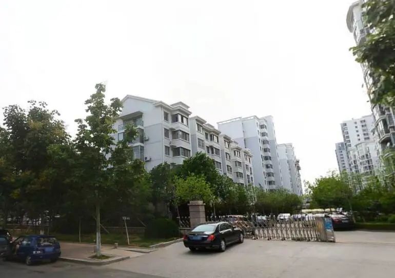 小区相关图