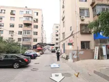 义泰兴小区 3室1厅 南 北