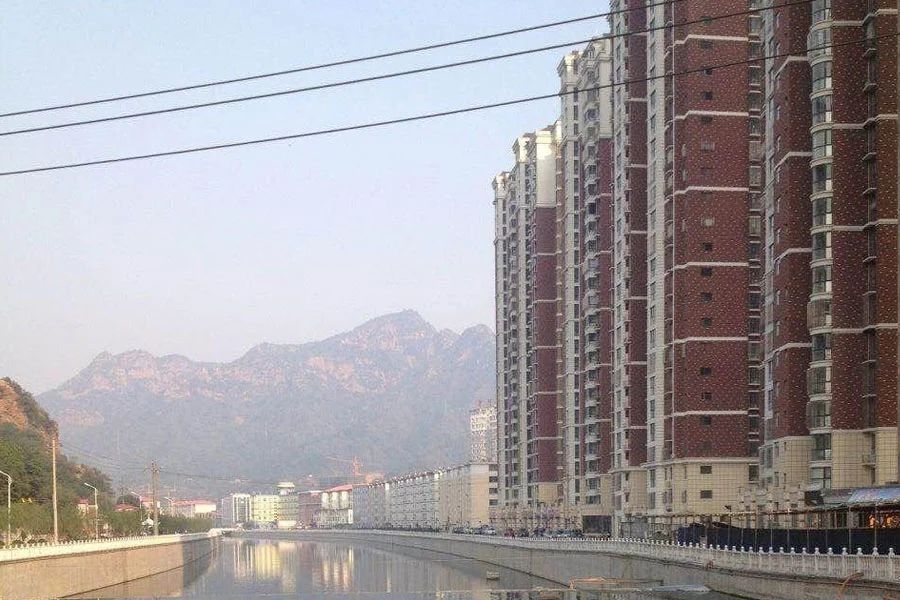 小区相关图