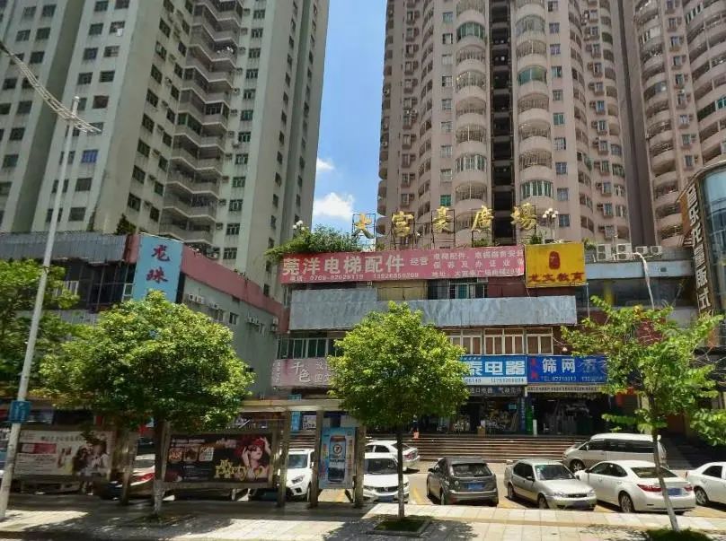 小区相关图