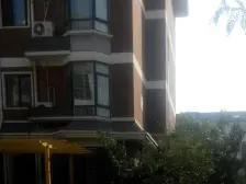 不临街路临水系 视野开阔 优质顶层叠加洋房,诚心出售