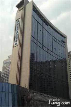 西安深国投中心实景图