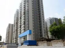 房子是电梯房,房龄新,边配套成熟,交通便利