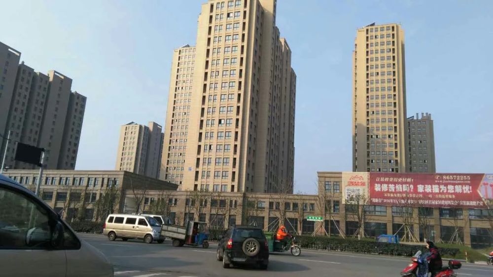 小区相关图