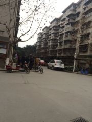 成飞817小区2室1厅北
