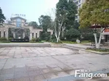 南山湖精装2居室,好楼层 总价低 看房方便