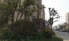 世濠花园前排,洋房中层,35万精装全留房东诚心出售!