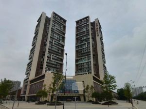 三利领事公馆 3室1厅 南