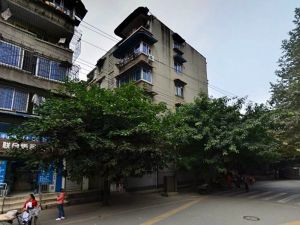 蜀华街55号 3室1厅 东南