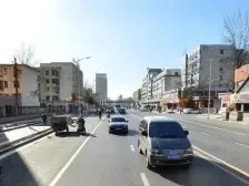 10年小区,电梯双气,楼层好,视野开阔,交通便利