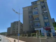 傅家庄沿线仲夏花园小区内的双拼别墅花园车库独立空间