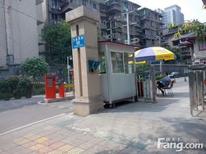 文翁华府 4室1厅 西