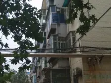 未来路 石化路 21万实用两房,多层3楼