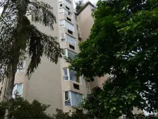 石桥铺 南方花园C3区四房205万