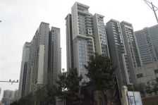 吉宝凌云峰阁3室1厅东南