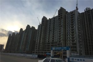 急售永泰汇景电梯两居中间楼层精装修自住