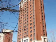 海事附楼上精装修下跃几十平院直通停车场地铁口300米