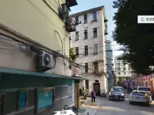 内环边,交通方便,一室一厅户型,诚意出售,价格可谈