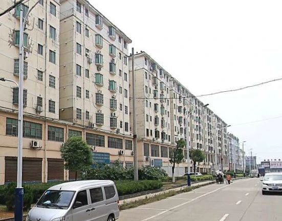 小区相关图