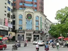 苏圃路1号二中宿舍 南北通透,采光好 装修好,环镜优美 近地铁 视野好,诚心出售