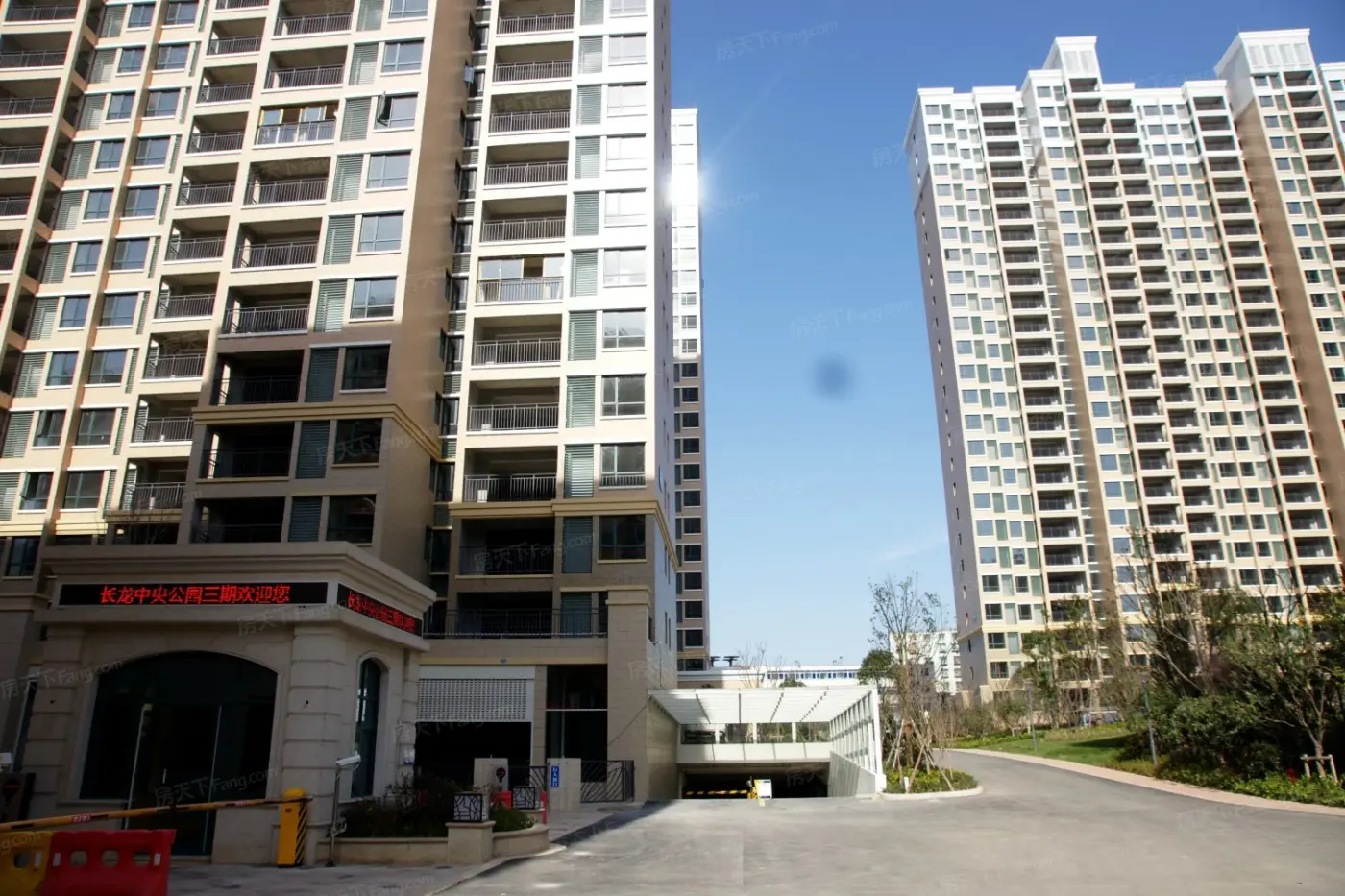 长龙·中央公园四期实景图