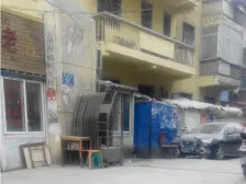 临地铁口100米 低楼层 双气社区 小三房